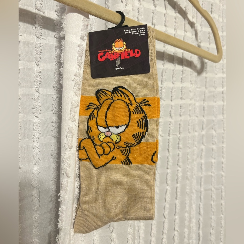 Nickelodeon Garfield Socks Men's 10-13 "I Dont Do Perky"‎ Tan Orange